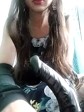 Snapshot of Noor_Darliing chatting on January 5, 4:06 pm Noor Darliing online show from January 5, 4:06 pm