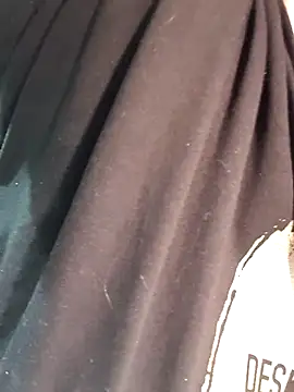 D Marinna online show from February 9, 6:12 pm