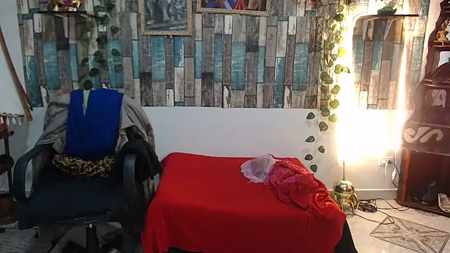 KarimaSarabe online show from October 4, 9:02 pm