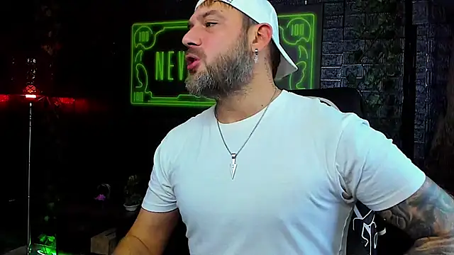 Snapshot of LexXHardy chatting on September 22, 3:47 pm LexXHardy online show from September 22, 3:47 pm