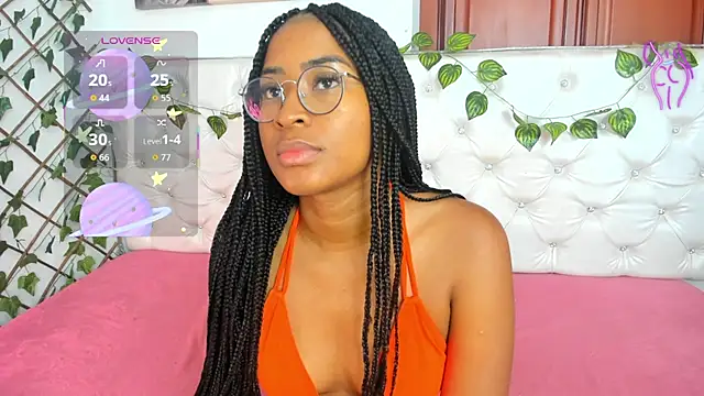 Andrea Williams24 online show from October 11, 12:36 pm