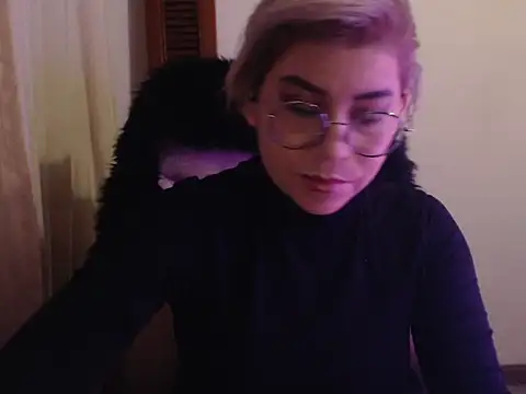 diane fergusson online show from April 7, 5:30 am