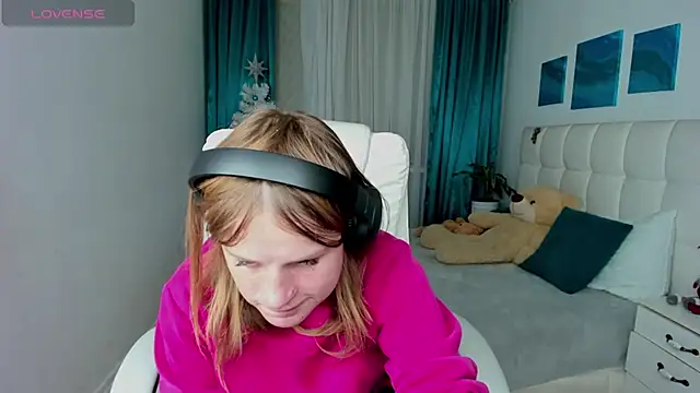 Kathlyn  Heath online show from December 26, 7:05 pm