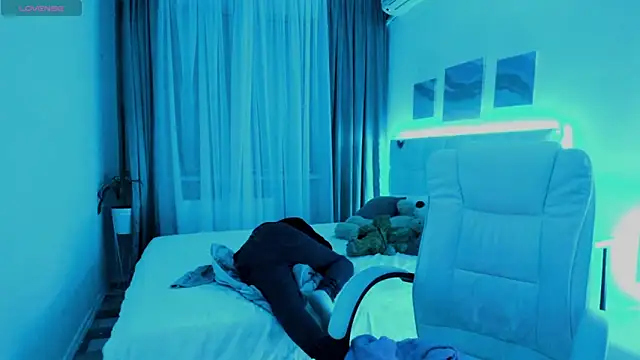 Kathlyn  Heath online show from March 7, 1:20 am