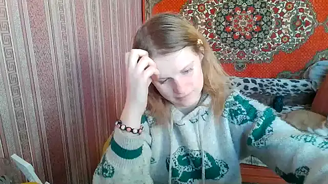 Kathlyn  Heath online show from February 3, 6:51 am