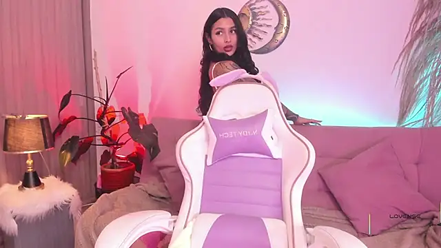 Anngel 1 online show from December 19, 3:52 pm