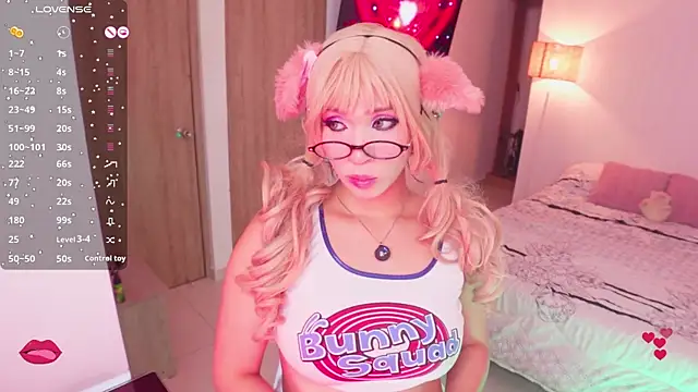 angel rouse  online show from September 19, 2:02 am