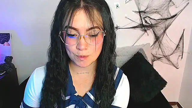 Isa Maiden1 online show from October 24, 2:35 pm