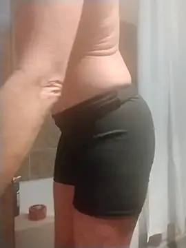 Snapshot of cammyquart chatting on March 23, 4:16 am cammyquart online show from March 23, 4:16 am