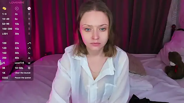 Linda Bryant online show from February 15, 11:36 pm