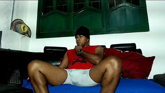 Snapshot of master95 chatting on January 25, 1:10 am master95 online show from January 25, 1:10 am