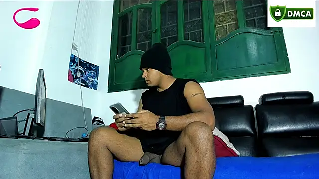 Snapshot of master95 chatting on September 12, 3:17 am master95 online show from September 12, 3:17 am