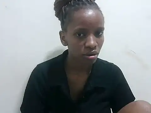 prettybeee online show from February 22, 9:57 pm