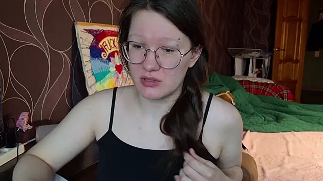 Snapshot of MiriamOr chatting on November 7, 8:58 am MiriamOr online show from November 7, 8:58 am