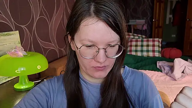 Snapshot of MiriamOr chatting on January 16, 9:02 am MiriamOr online show from January 16, 9:02 am