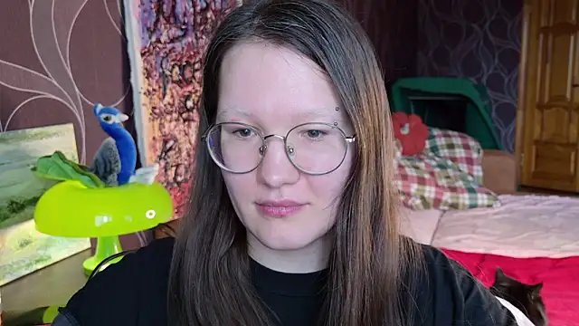 Snapshot of MiriamOr chatting on April 11, 8:07 am MiriamOr online show from April 11, 8:07 am