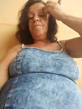 Snapshot of mariy522 chatting on January 24, 9:26 pm mariy522 online show from January 24, 9:26 pm