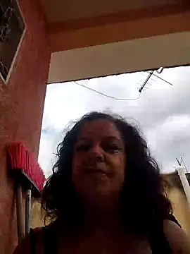 Snapshot of mariy522 chatting on February 2, 6:20 pm mariy522 online show from February 2, 6:20 pm