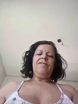 Snapshot of mariy522 chatting on February 23, 2:14 pm mariy522 online show from February 23, 2:14 pm