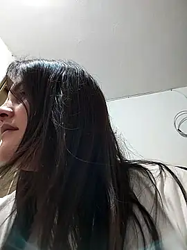 Mia Hampton online show from November 29, 2:03 am