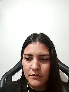 Mia Hampton online show from December 17, 10:27 pm