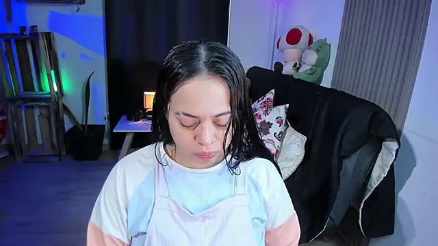 Cuttiealice online show from January 7, 12:20 pm