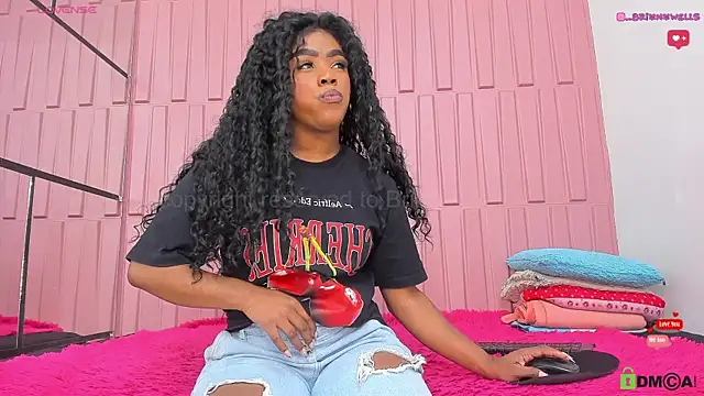 Snapshot of Briana_Wells_ chatting on February 18, 1:22 pm Briana Wells online show from February 18, 1:22 pm