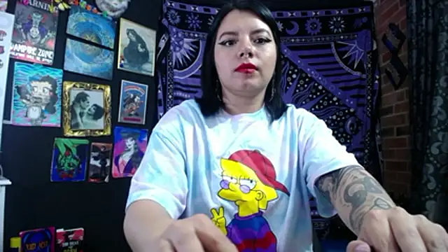 Yourmadame P online show from November 13, 12:20 am