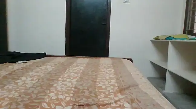 Snapshot of hydhunk29 chatting on December 14, 4:23 am hydhunk29 online show from December 14, 4:23 am