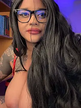 Snapshot of monroe_777 chatting on March 2, 6:27 am monroe 777 online show from March 2, 6:27 am