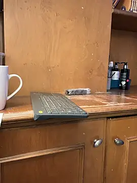 Snapshot of monroe_777 chatting on March 7, 3:08 am monroe 777 online show from March 7, 3:08 am