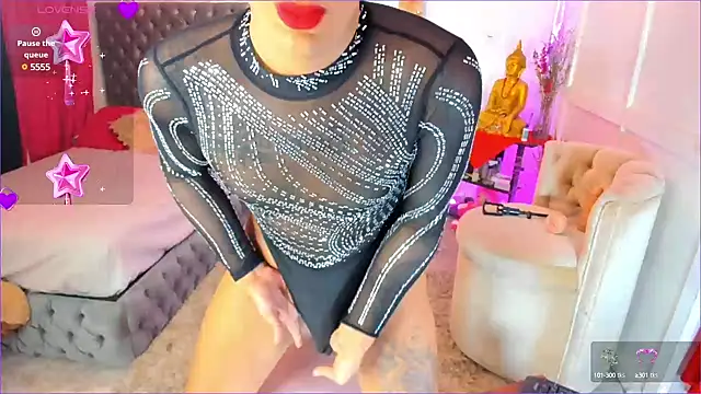 Snapshot of Samra_Naugthy chatting on January 10, 11:18 pm Samra Naugthy online show from January 10, 11:18 pm