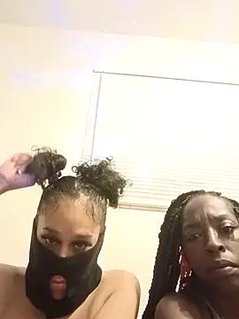 Snapshot of chocolatedream56ace chatting on April 4, 8:56 am chocolatedream56ace online show from April 4, 8:56 am