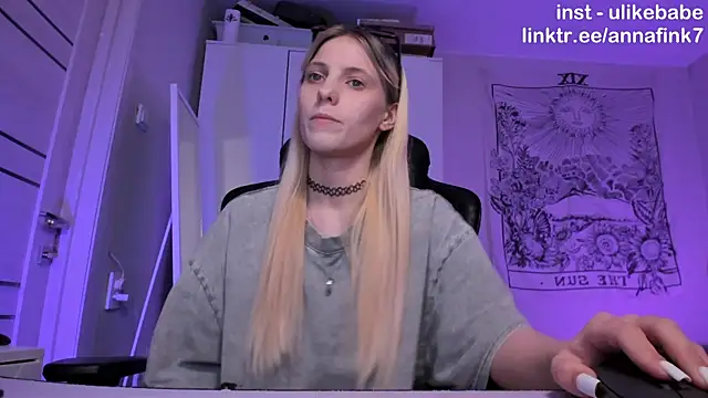 Anna Fink online show from November 6, 8:54 pm