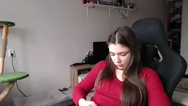 Snapshot of delightful_sofi chatting on February 17, 2:02 pm delightful sofi online show from February 17, 2:02 pm