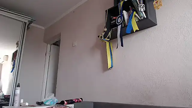 Snapshot of delightful_sofi chatting on March 14, 11:04 am delightful sofi online show from March 14, 11:04 am