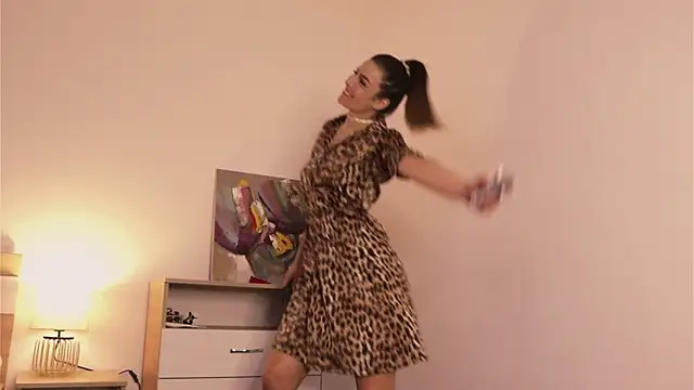 Snapshot of Misslullu chatting on March 19, 5:28 pm Misslullu online show from March 19, 5:28 pm