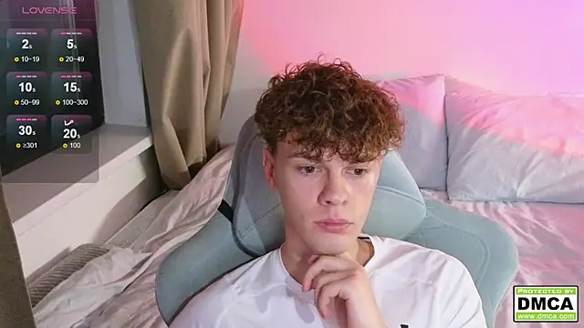 cute thomas online show from October 14, 6:42 pm