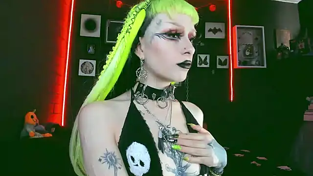 insania 9999  online show from February 4, 7:55 pm