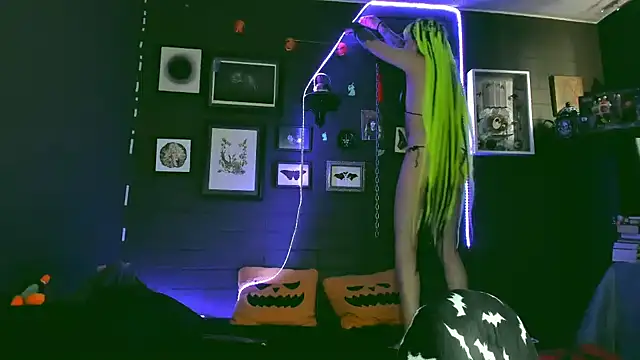 insania 9999  online show from February 20, 4:46 pm