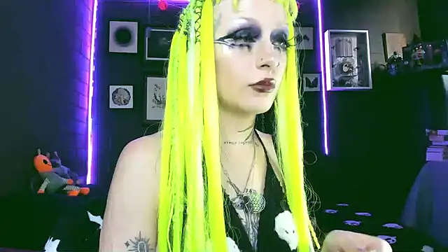 insania 9999  online show from February 20, 7:52 pm