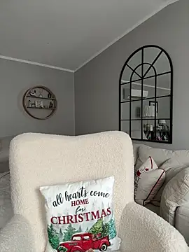 Wetbabygirlxo online show from November 18, 3:49 pm