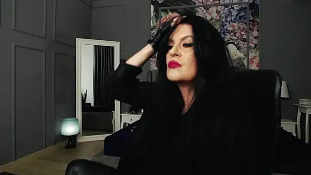 Snapshot of DomMelissaW chatting on January 9, 8:55 pm DomMelissaW online show from January 9, 8:55 pm