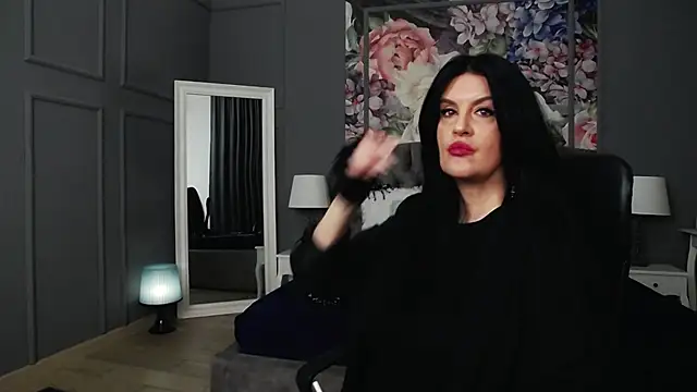 Snapshot of DomMelissaW chatting on February 7, 9:26 pm DomMelissaW online show from February 7, 9:26 pm