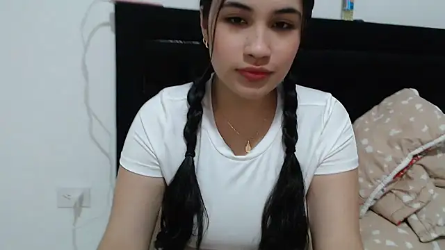 Snapshot of InocentHeaven1 chatting on July 27, 12:01 pm InocentHeaven1 online show from July 27, 12:01 pm