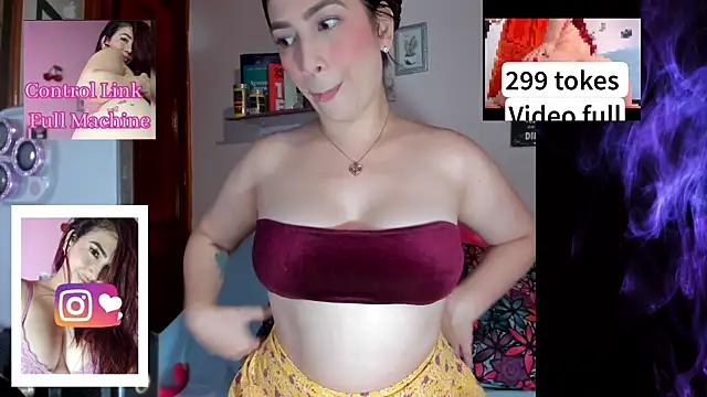 Snapshot of Nicole_x chatting on March 21, 11:56 pm Nicole x online show from March 21, 11:56 pm