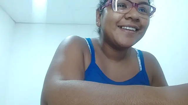 Snapshot of victoris chatting on February 19, 1:18 pm victoris online show from February 19, 1:18 pm