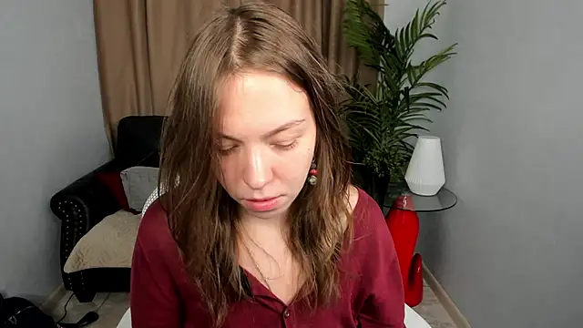 Persephoni online show from May 10, 5:34 am