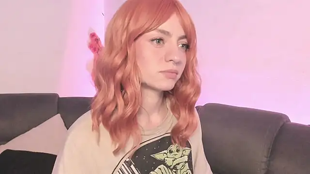 Snapshot of Agathaks chatting on October 1, 11:11 pm Agathaks online show from October 1, 11:11 pm