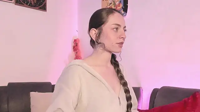 Snapshot of Agathaks chatting on October 22, 11:37 pm Agathaks online show from October 22, 11:37 pm